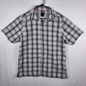 The North Face Men’s M Plaid Shirt Gray Short Sleeve Button Up Outdoor